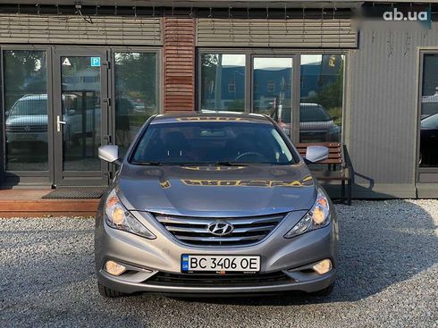 Hyundai Sonata 2013 - фото 2