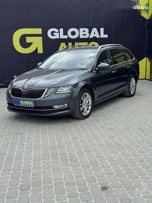 Skoda Octavia 2017 - фото 2
