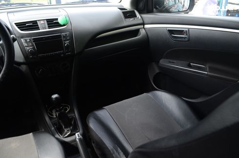 Suzuki Swift 2013 - фото 11