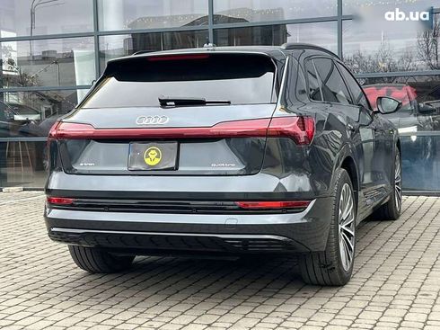 Audi E-Tron 2020 - фото 7