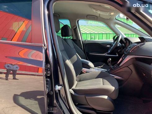 Opel Zafira 2016 - фото 12