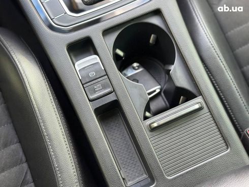 Volkswagen Passat 2017 черный - фото 88