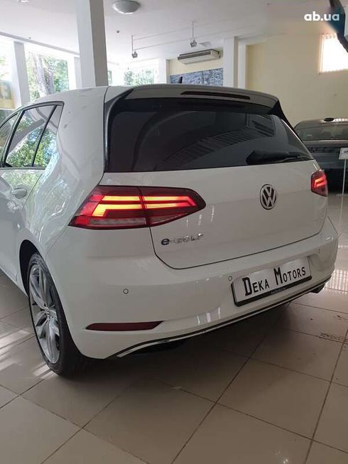 Volkswagen e-Golf 2017 - фото 5