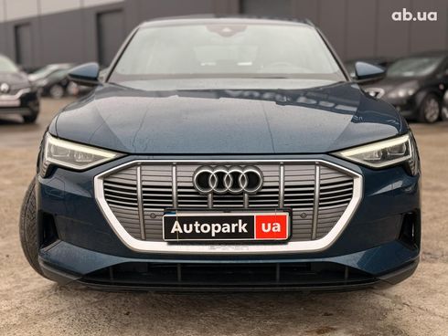 Audi E-Tron 2021 синий - фото 2