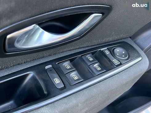 Renault Megane 2010 - фото 13
