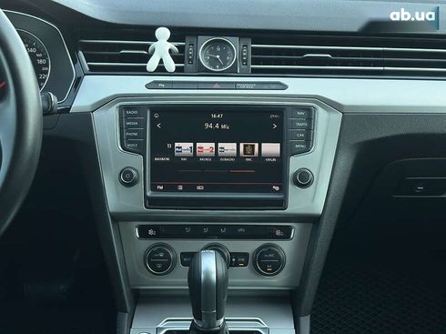 Volkswagen Passat 2015 - фото 30