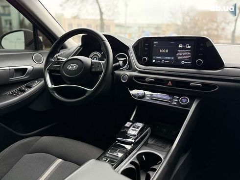 Hyundai Sonata 2019 - фото 10