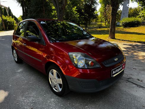 Ford Fiesta 2007 красный - фото 6