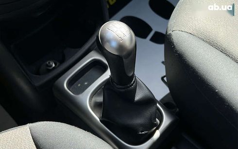Nissan Note 2011 - фото 19