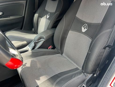 Renault Megane 2010 белый - фото 26