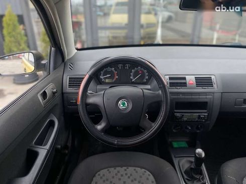 Skoda Fabia 2004 - фото 24
