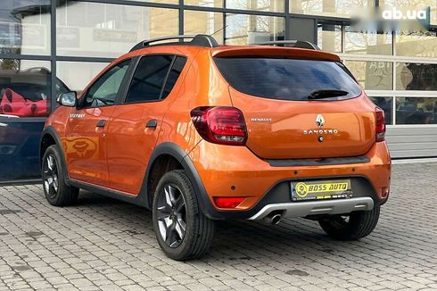 Renault Sandero 2017 - фото 5