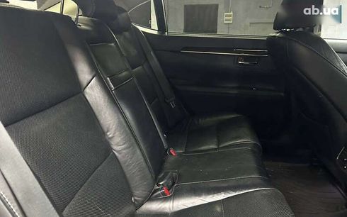 Lexus ES 2013 - фото 26