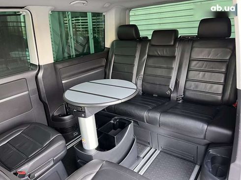 Volkswagen Multivan 2016 - фото 23