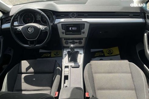 Volkswagen Passat 2015 - фото 14