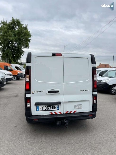 Renault Trafic 2021 - фото 7