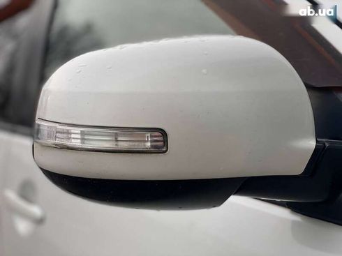 Mitsubishi Outlander 2011 - фото 18