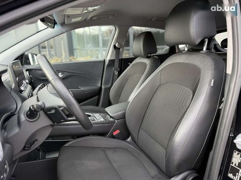 Hyundai Kona Electric 2021 - фото 8