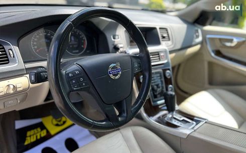 Volvo S60 2011 - фото 19