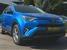 Продажа б/у Toyota RAV4 2017 года - купить на Автобазаре