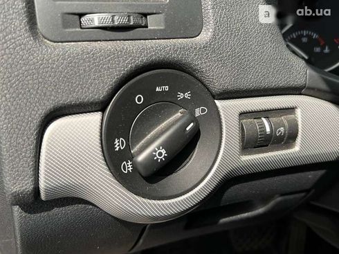 Skoda Octavia 2012 - фото 18