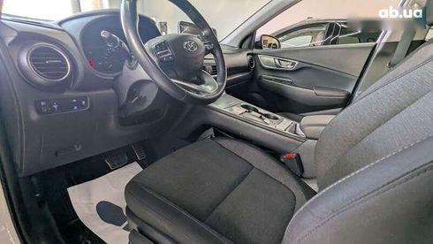Hyundai Kona Electric 2020 - фото 21