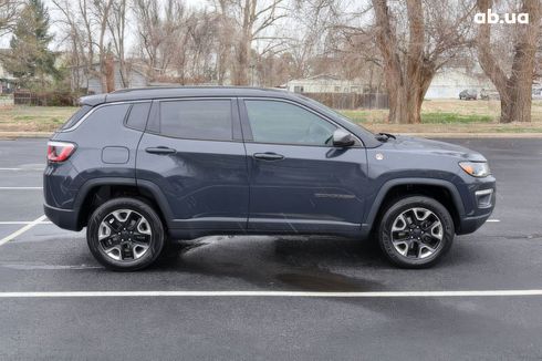 Jeep Compass 2018 серый - фото 2