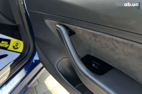 Tesla Model 3 2020 - фото 10