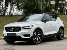 Продажа б/у Volvo XC40 2020 года - купить на Автобазаре