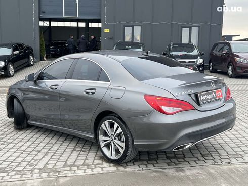 Mercedes-Benz CLA-Класс 2018 серый - фото 6