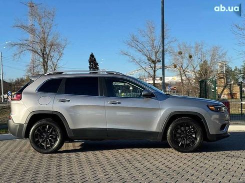 Jeep Cherokee 2018 - фото 15