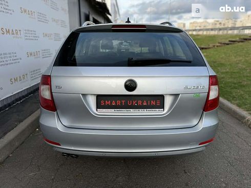 Skoda Superb 2010 - фото 7