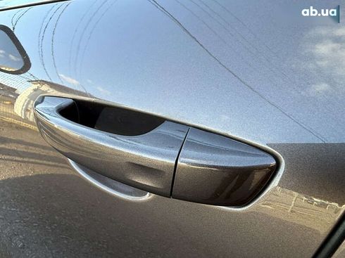 Volkswagen Touareg 2011 - фото 11