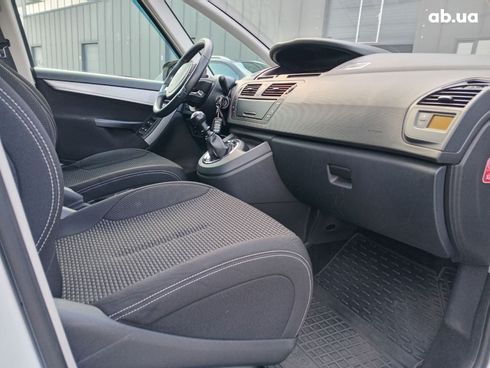 Citroёn C4 Picasso 2012 белый - фото 7