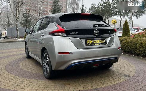 Nissan Leaf 2019 - фото 5