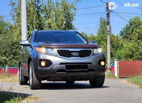 Kia Sorento 2010 - фото 4