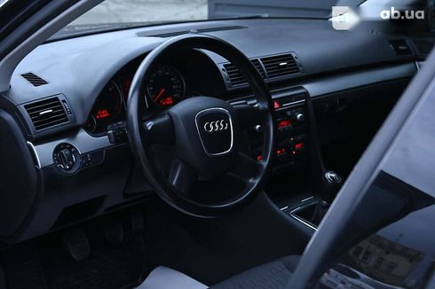 Audi A4 2006 - фото 14