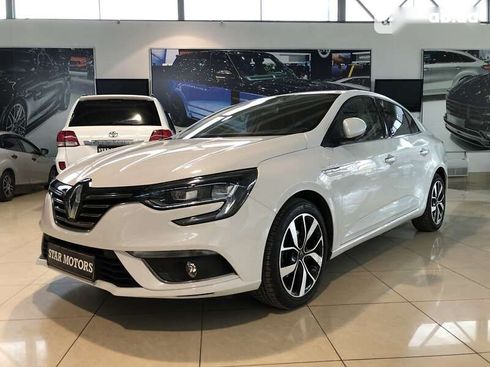 Renault Megane 2019 - фото 7
