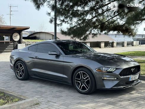 Ford Mustang 2020 - фото 2