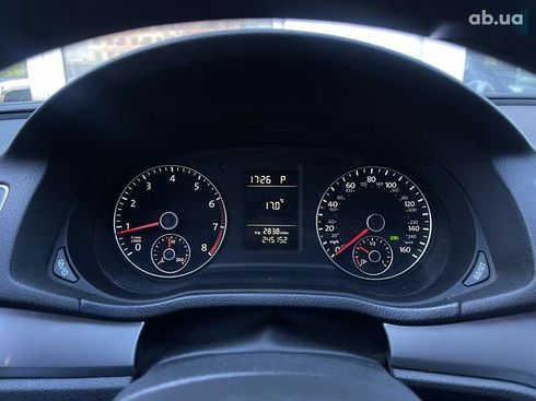 Volkswagen Passat 2014 - фото 17