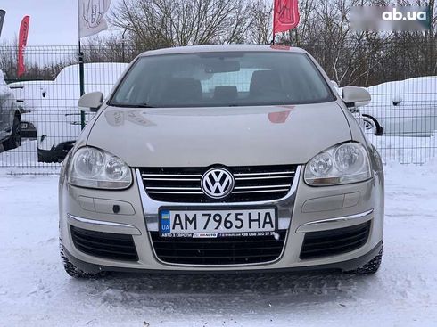 Volkswagen Jetta 2005 - фото 5