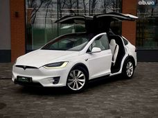 Продаж вживаних Tesla Model X 2017 року в Києві - купити на Автобазарі