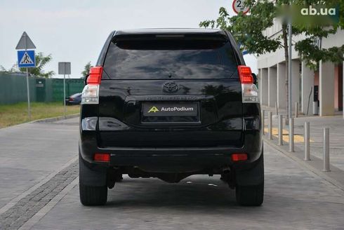 Toyota Land Cruiser Prado 2012 - фото 10