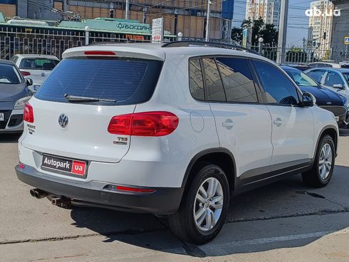 Volkswagen Tiguan 2016 белый - фото 11