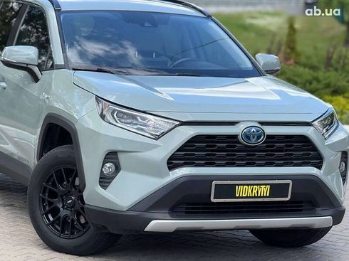 Toyota RAV4 2019 - фото 7