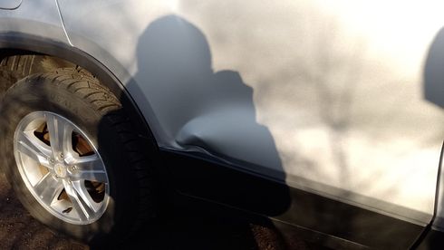 Chevrolet Tracker 2014 серебристый - фото 5