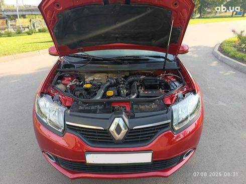 Renault Logan MCV 2013 вишневый - фото 6