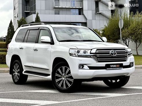 Toyota Land Cruiser 2019 - фото 19