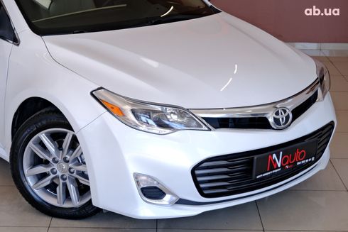 Toyota Avalon 2014 белый - фото 3