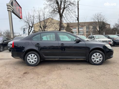 Skoda Octavia 2010 черный - фото 14